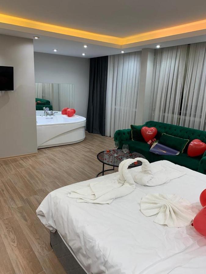 Asem Palace Hotel *
