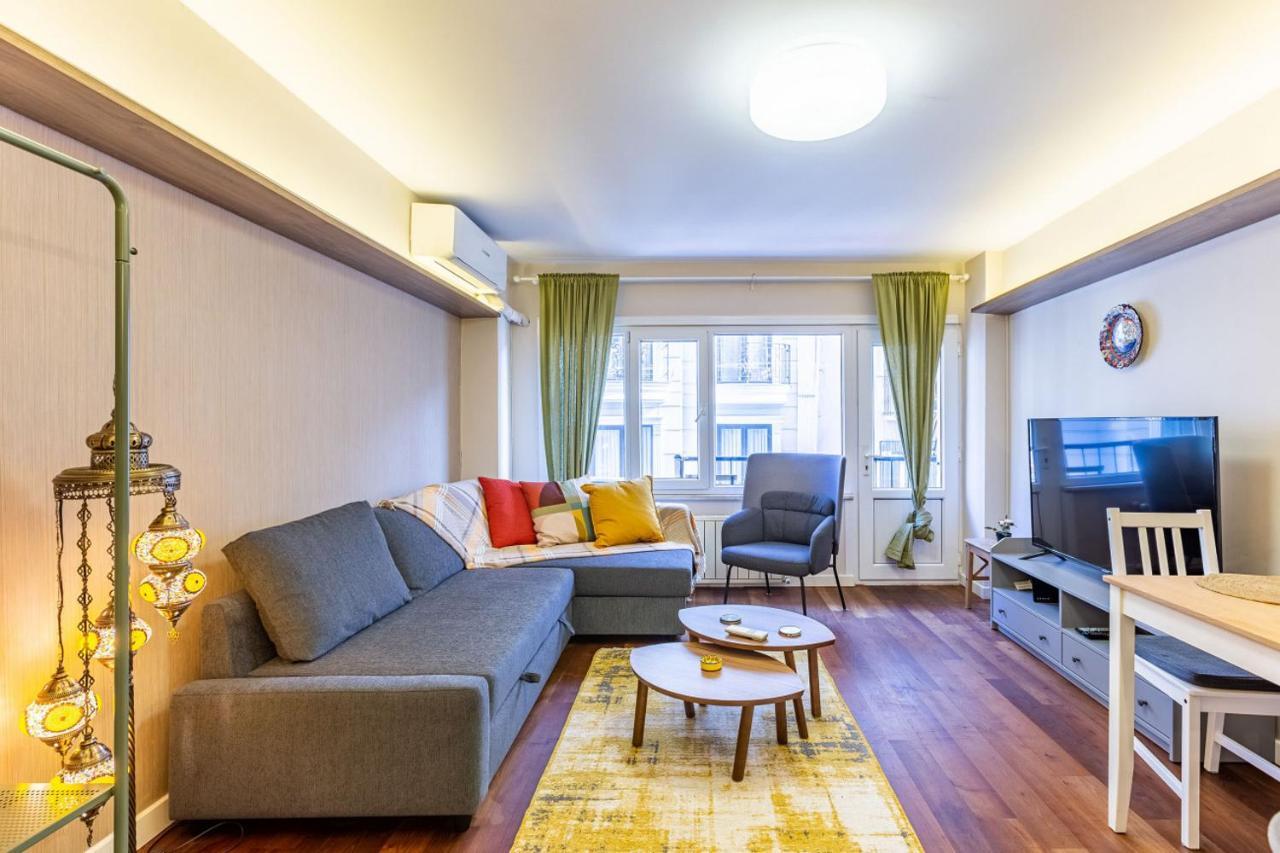 Central And Stylish Flat In The Heart Of Beyoglu Istanbul