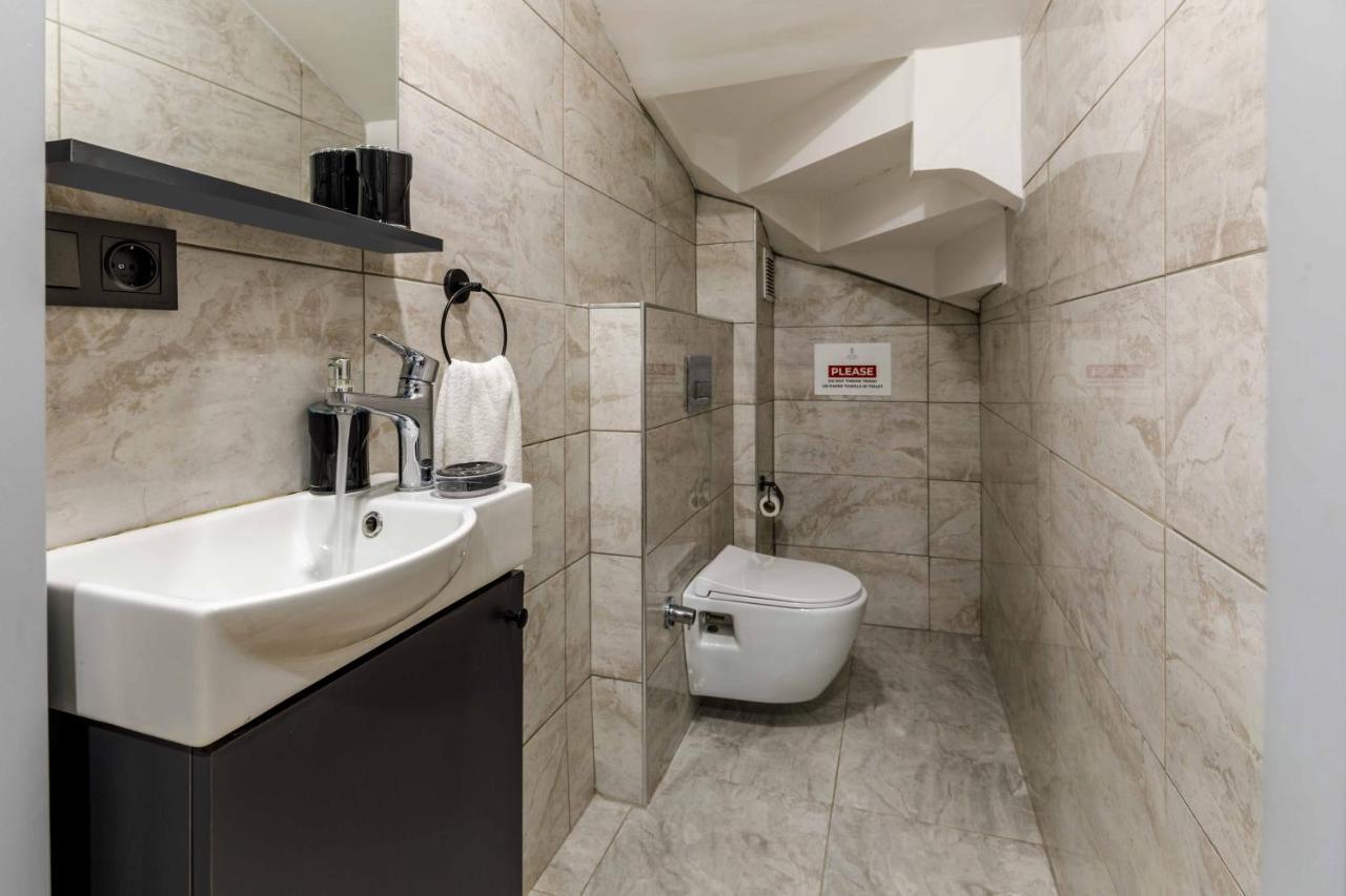 Monnas Bosphorus Apartment