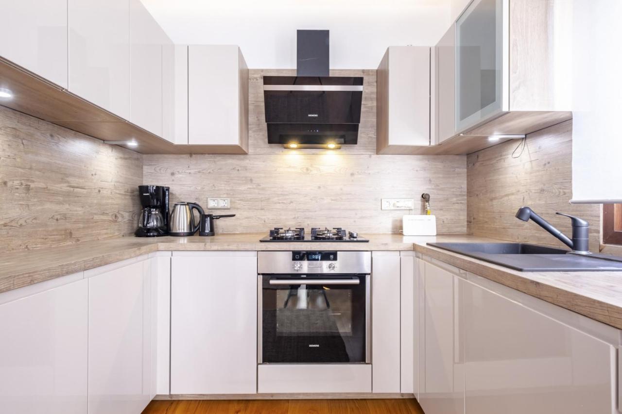 Apartment Exquisite Flat With Central Location In Nisantasi Istanbul