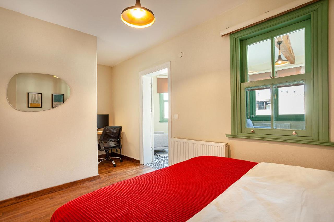 Lola Flats By Oval Aparthotel