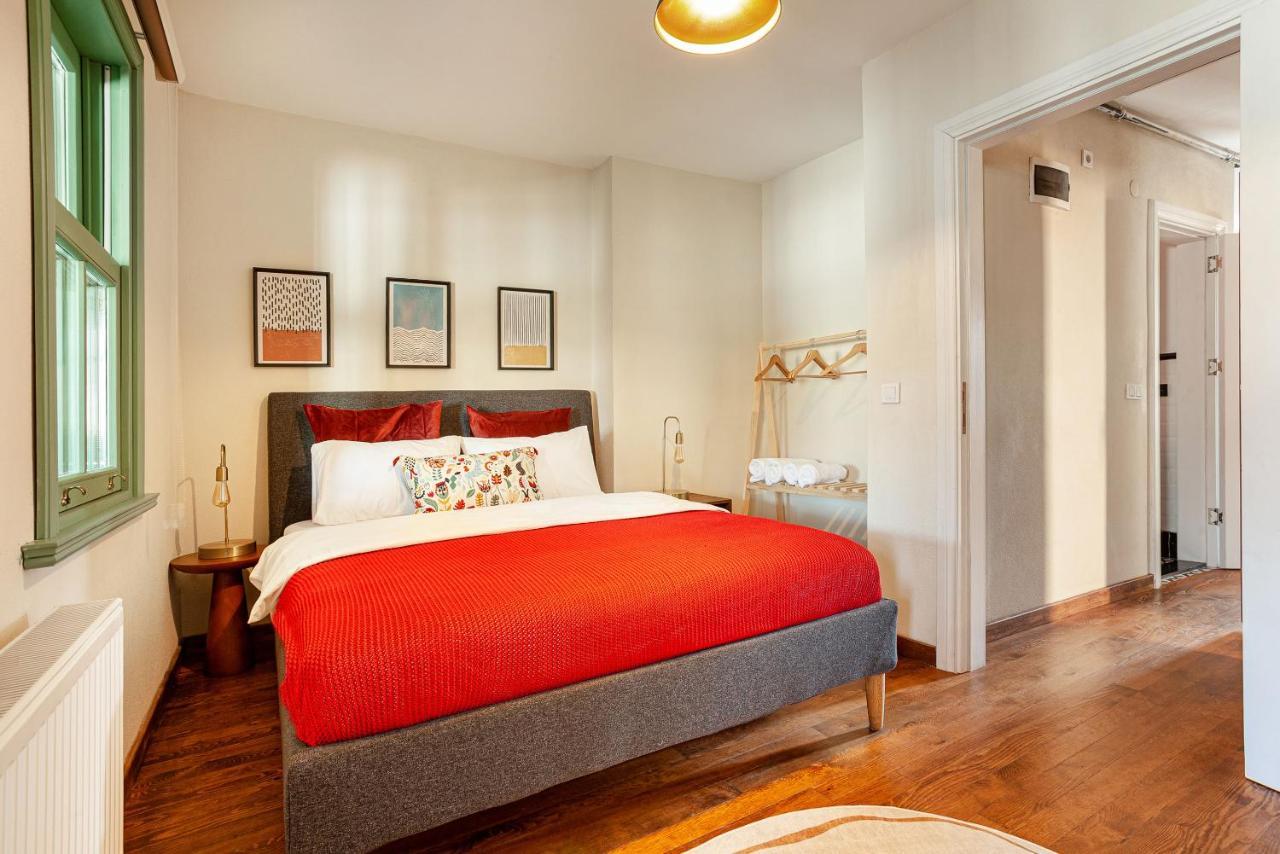 Lola Flats By Oval Aparthotel *