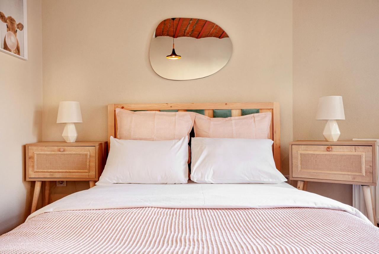 Aparthotel Lola Flats By Oval *