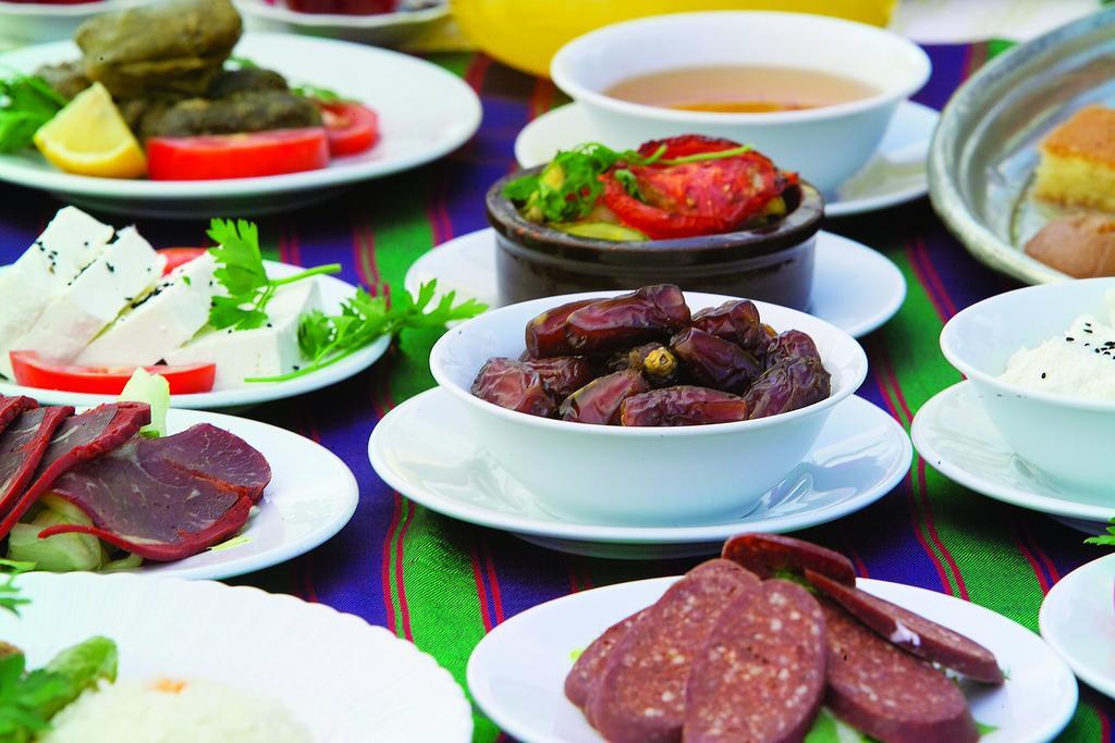 Hotel Grand Pamir 3*