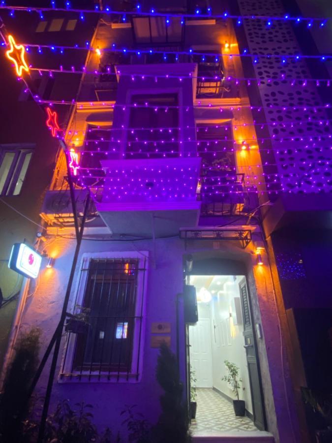 Moon Taksim Bed & Breakfast *