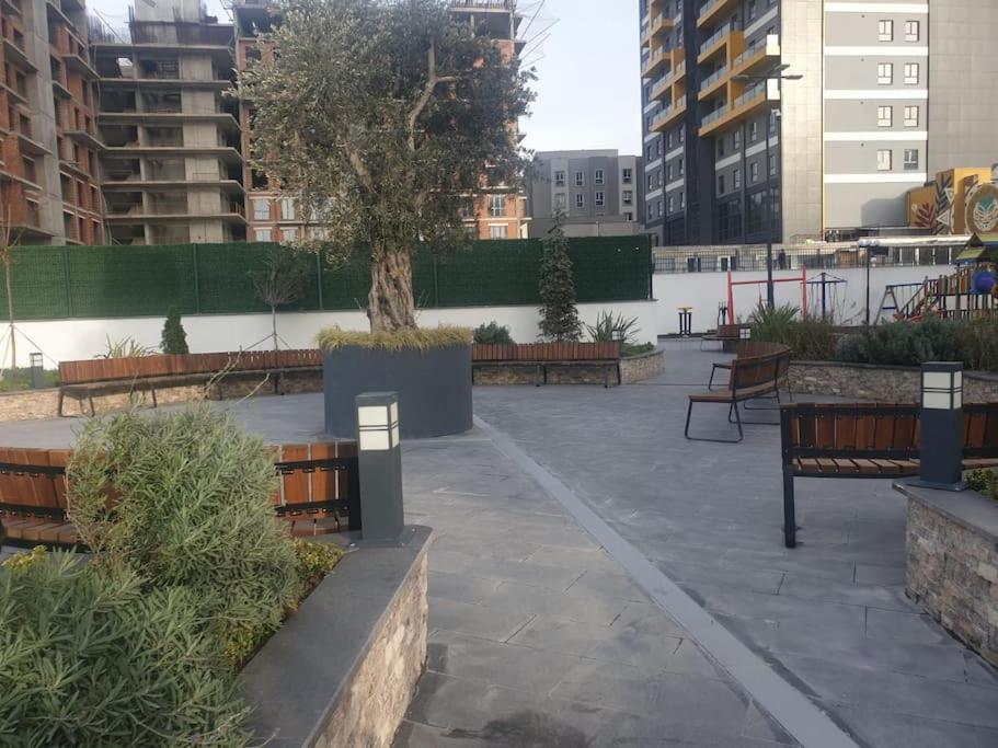 Apartment Sea And View, Modern Building, Luxurious Furniture, Residential Complex, Floor Istanbul