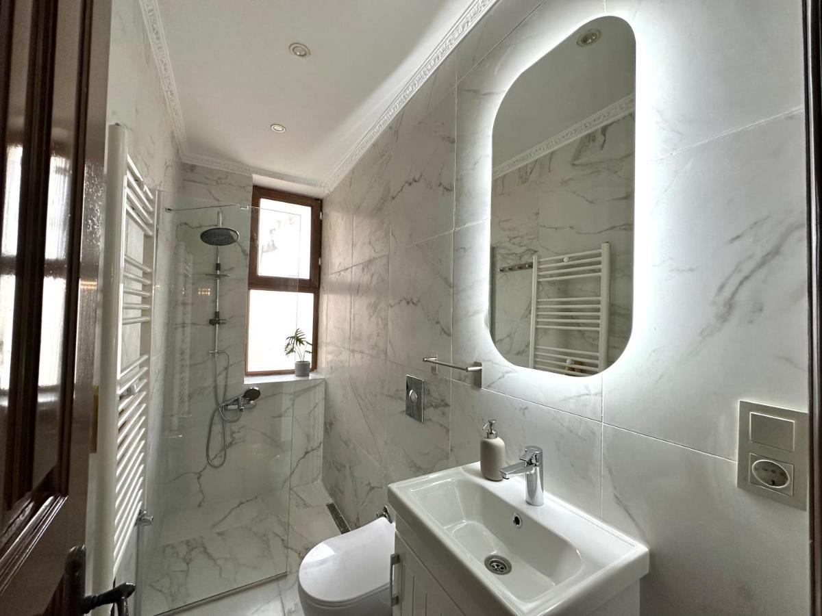 Mansion Istanbulite Apartment