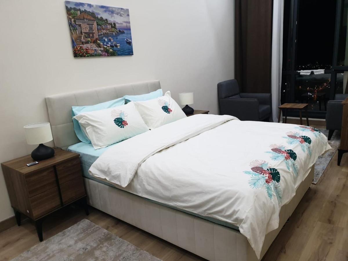 Sea And View, Modern Building, Luxurious Furniture, Residential Complex, Floor *