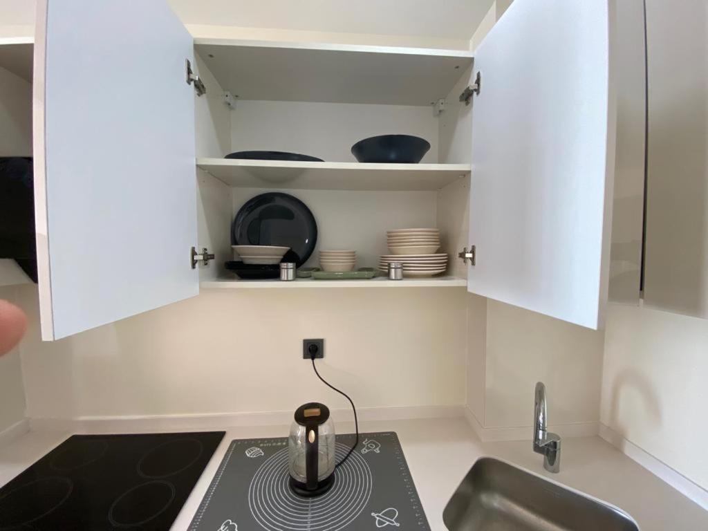 Apartment Sea And View, Modern Building, Luxurious Furniture, Residential Complex, Floor Istanbul