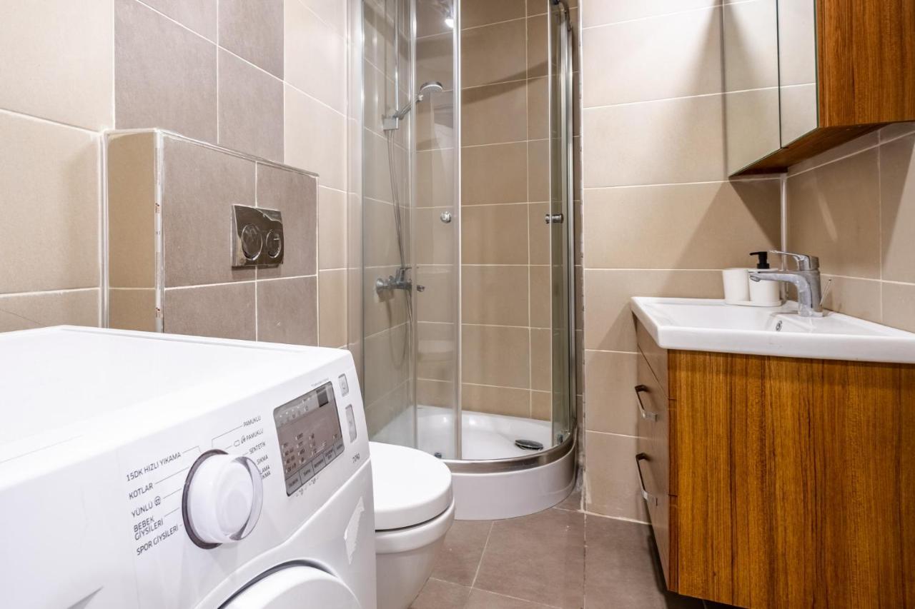 Flat With Sleek Interior In Sisli Apartment