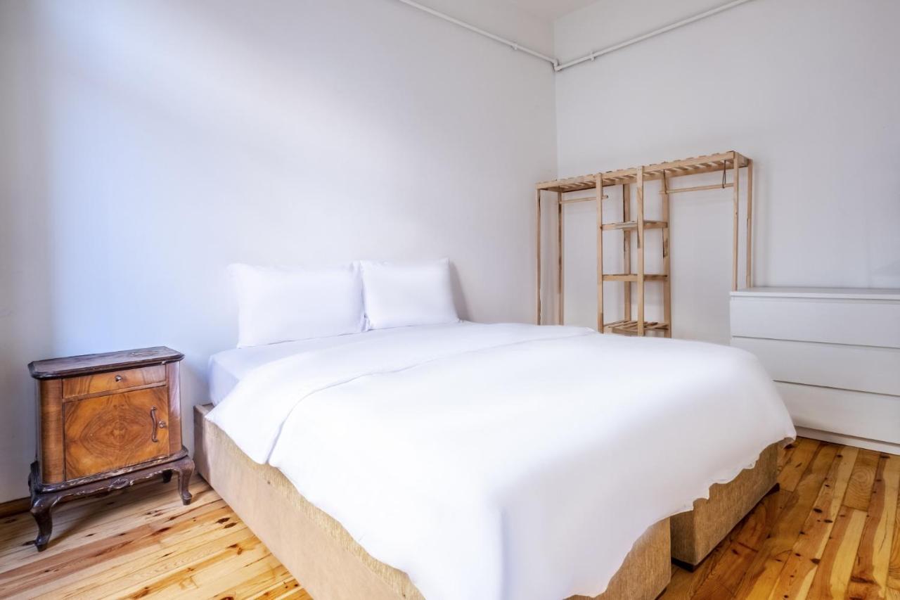 Unique Flat With Excellent Location In Beyoglu