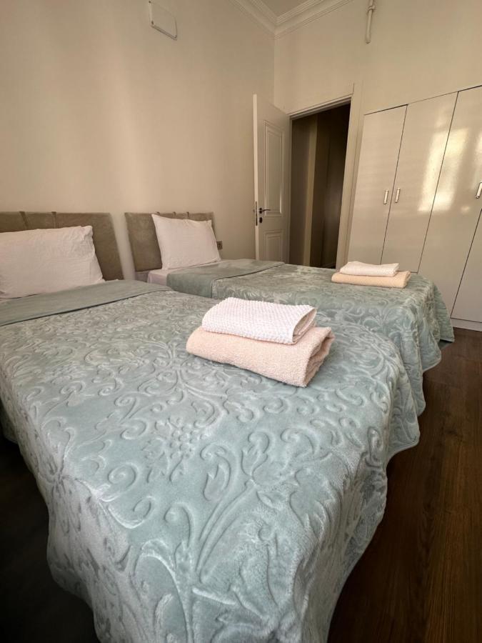 Center Of In Besiktas 2 1 With 2 Bathroom And 3 Air Conditioner *