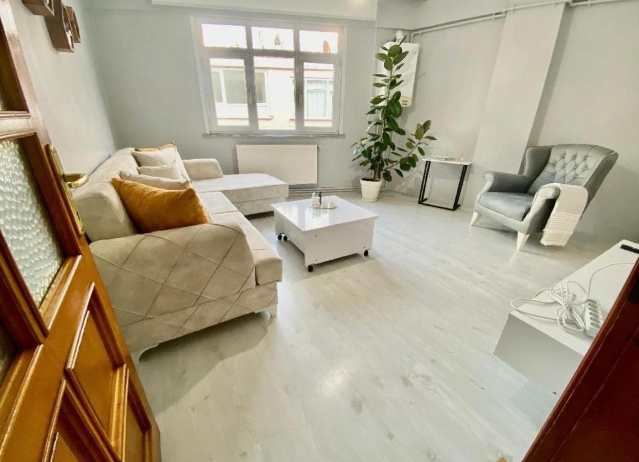 Flat Close To Popular Malls In Kagithane Apartment *