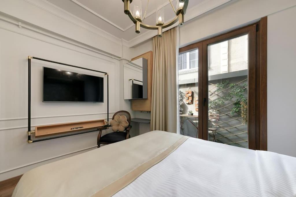 Daphne Pera ; Sakura Apart, Center Apartment Istanbul