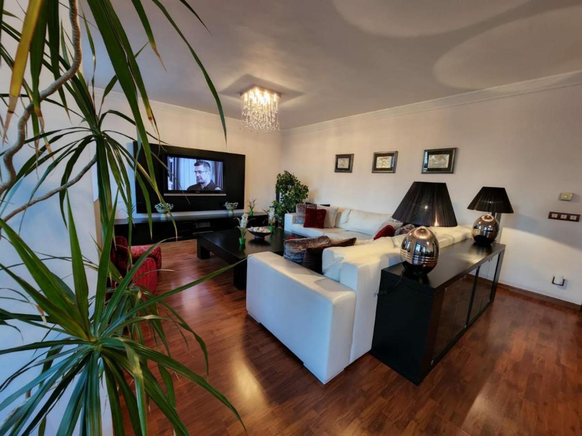 Big & Stylish 4-bedroom Duplex In The Center Of Sisli Apartment