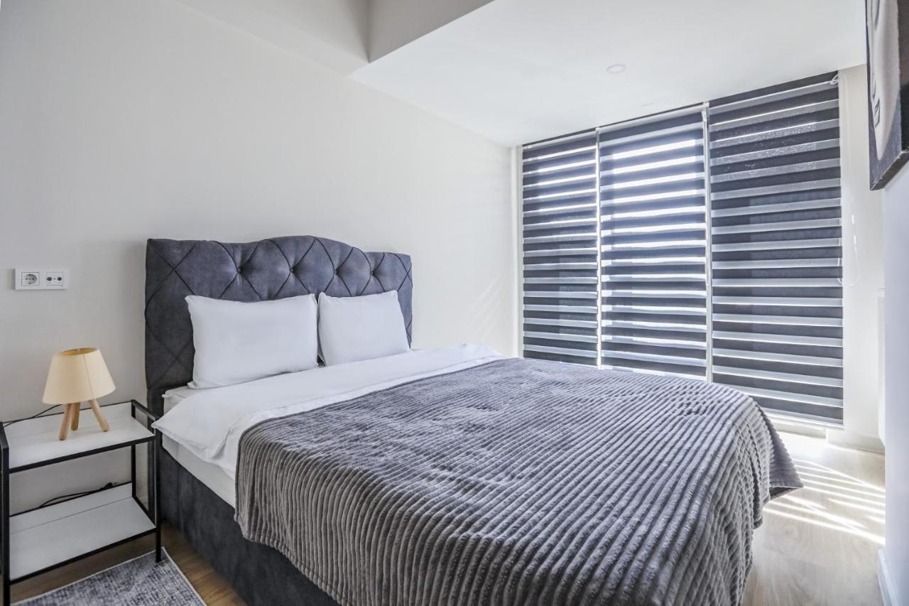 Modern Flat In Kagithane With Balcony Apartment Istanbul
