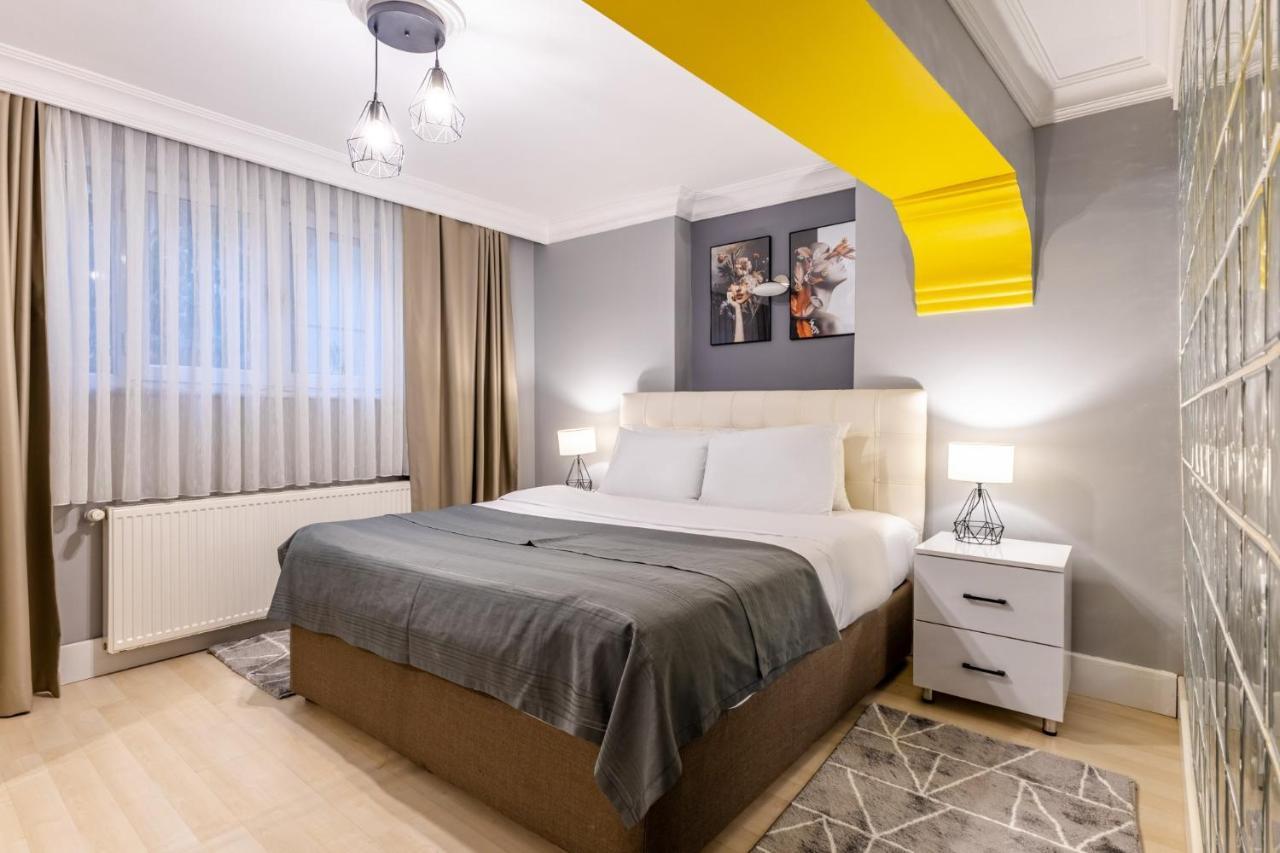 Modern Near Osmanbey Metro Station * Istanbul