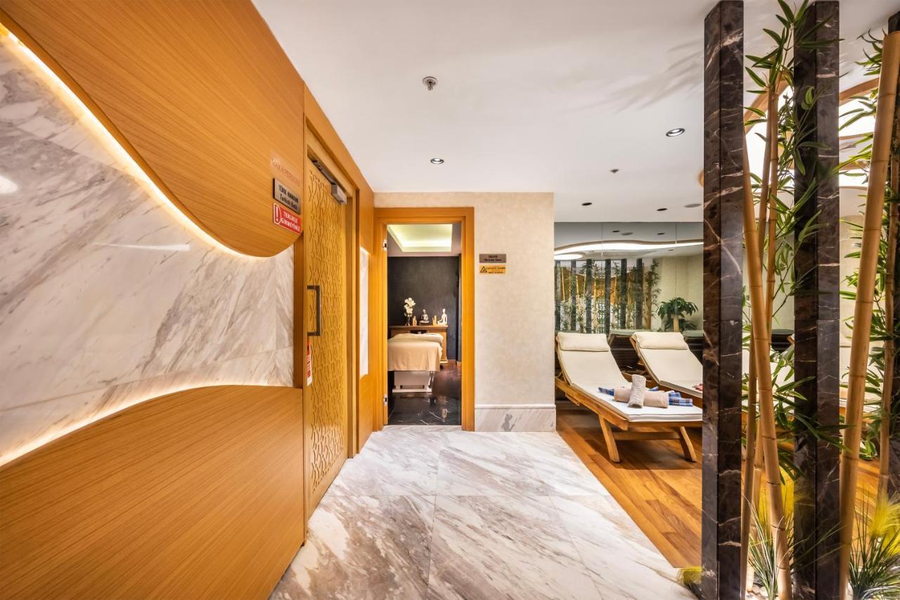 Hotel Veyron & 4*