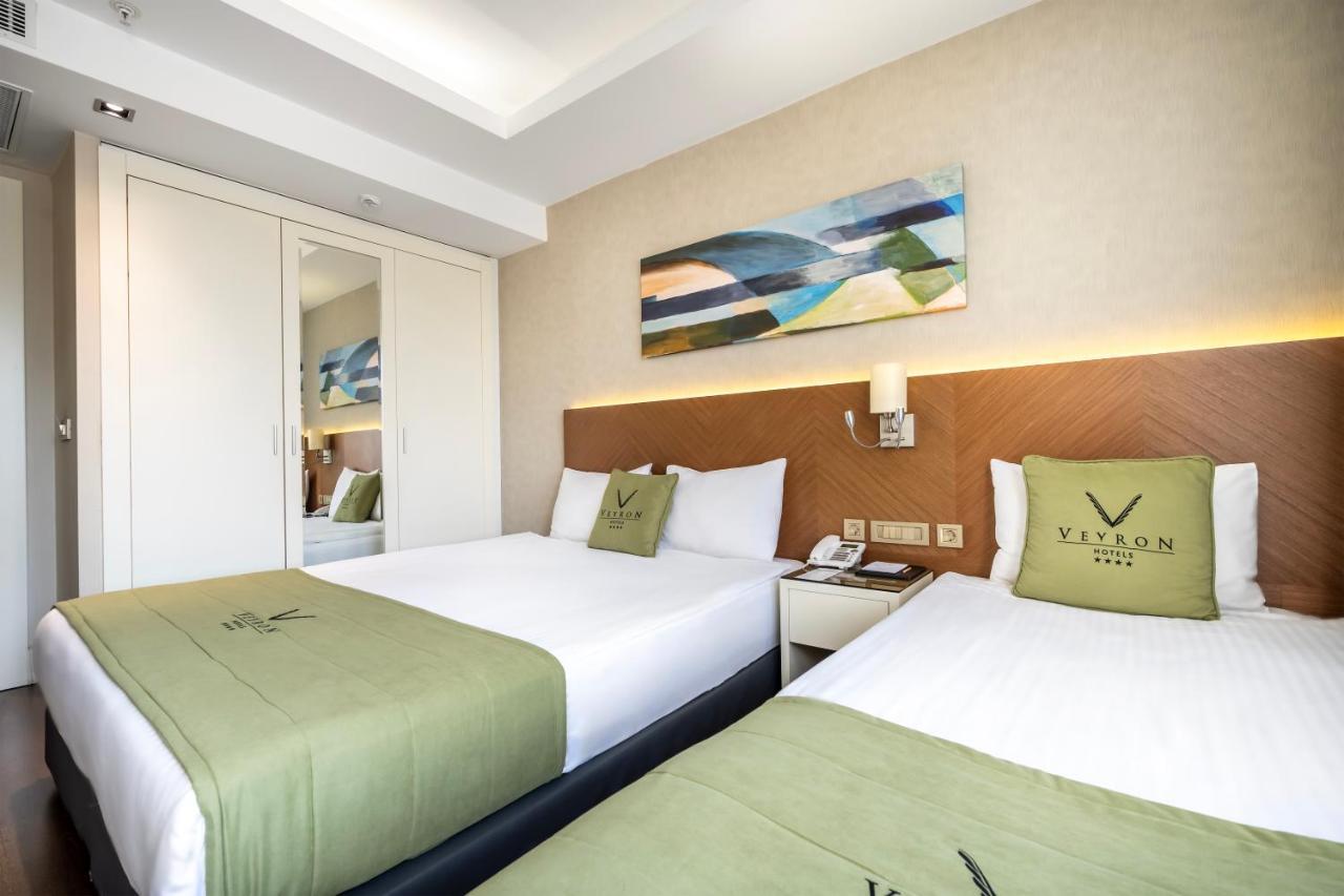 Hotel Veyron & Istanbul
