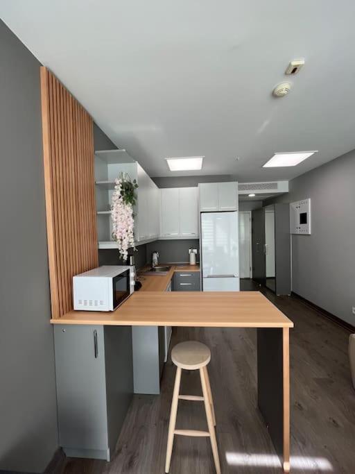 Luxe Residance In International Financial Center, Close To Watergarden Mall Apartment
