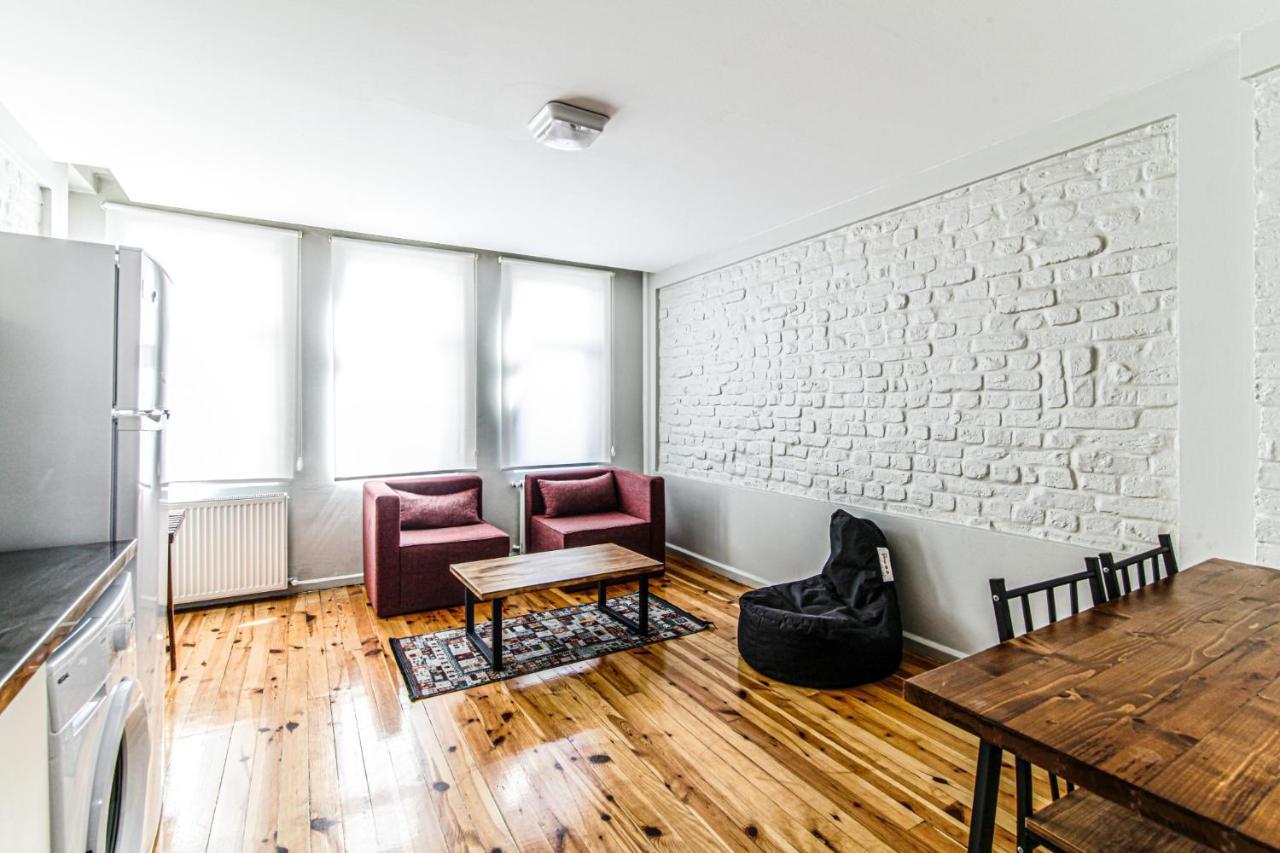 Flat With Balcony And Shared Terrace In Beyoglu Apartamento *