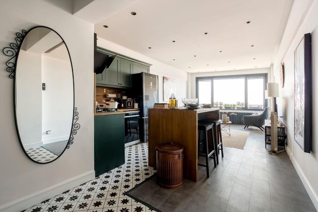 Svm With A Sea View In Nisantasi * Istanbul