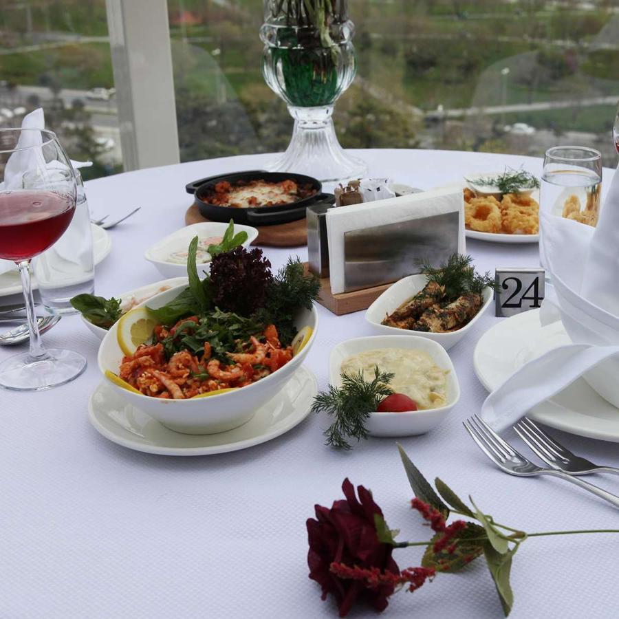 Hotel Emirhan Palace