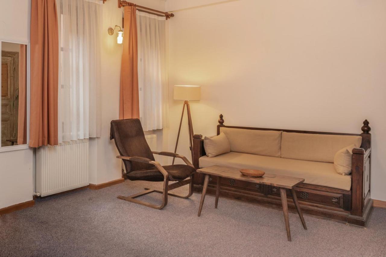 Apartment 9 Pera Istanbul