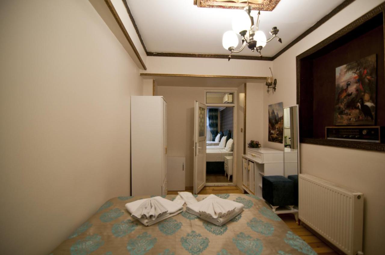 Bed & Breakfast Paris Garden