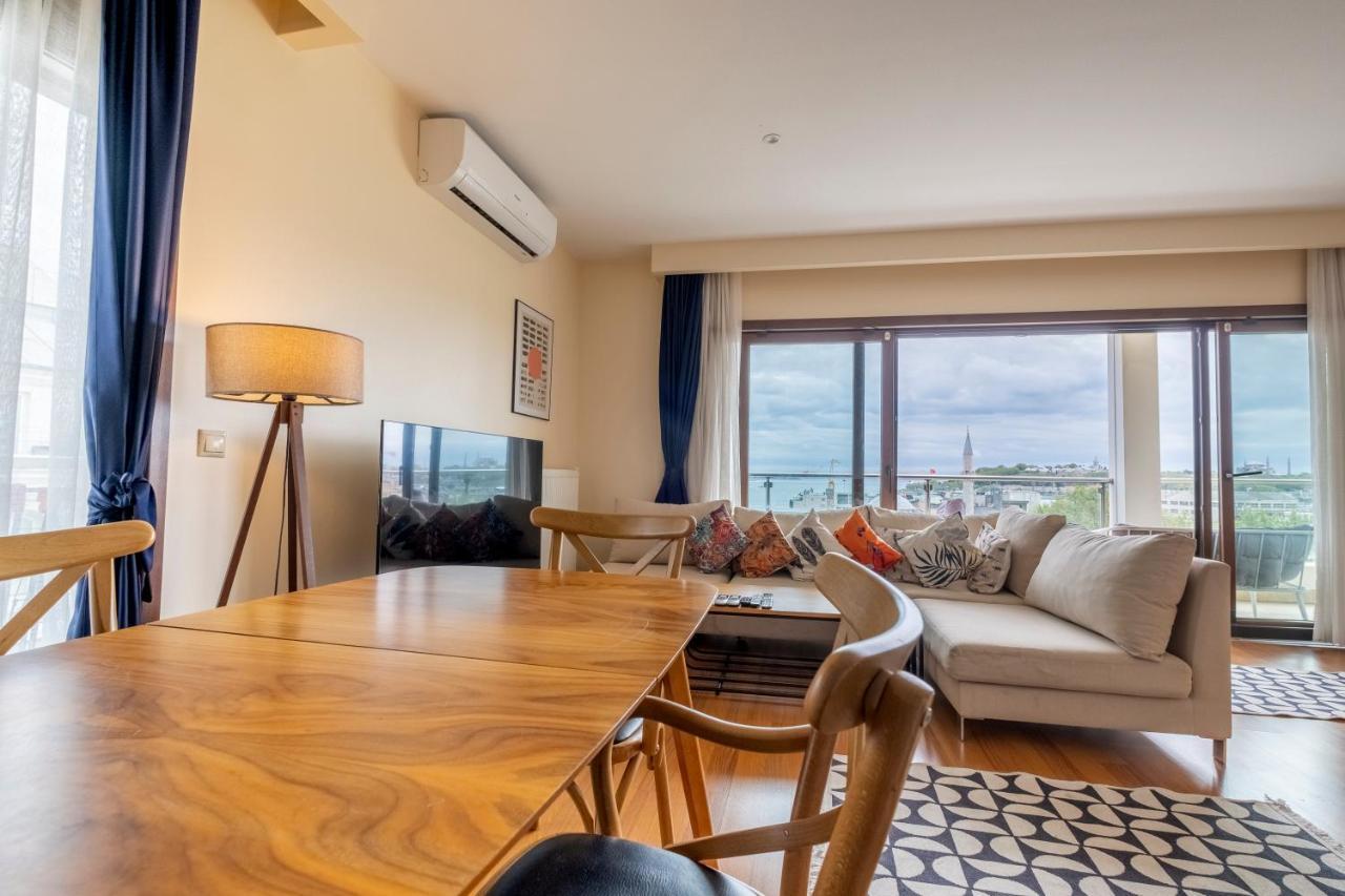 Apartment Stunning Duplex With Sea View Istanbul