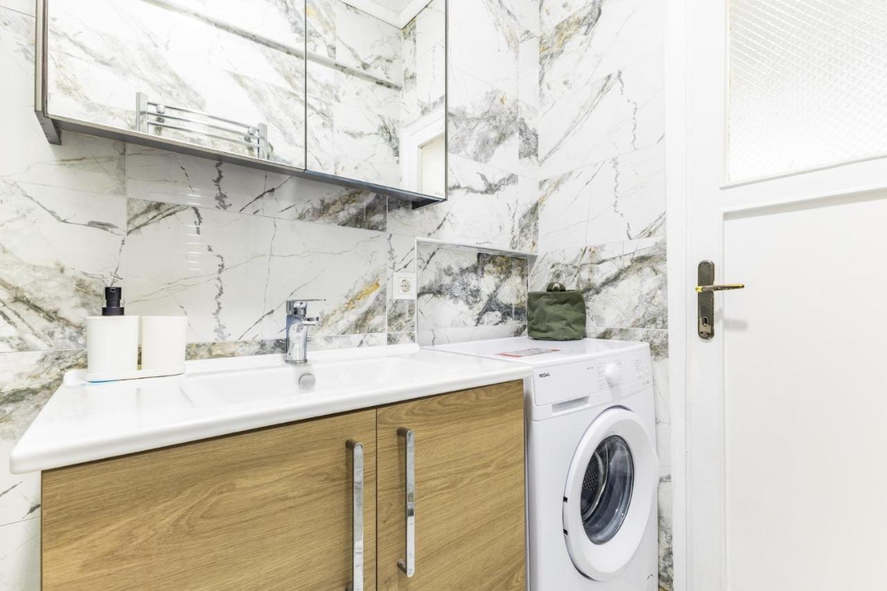 Modern Stylish Cozy Flat In The Heart Of Kadikoy *