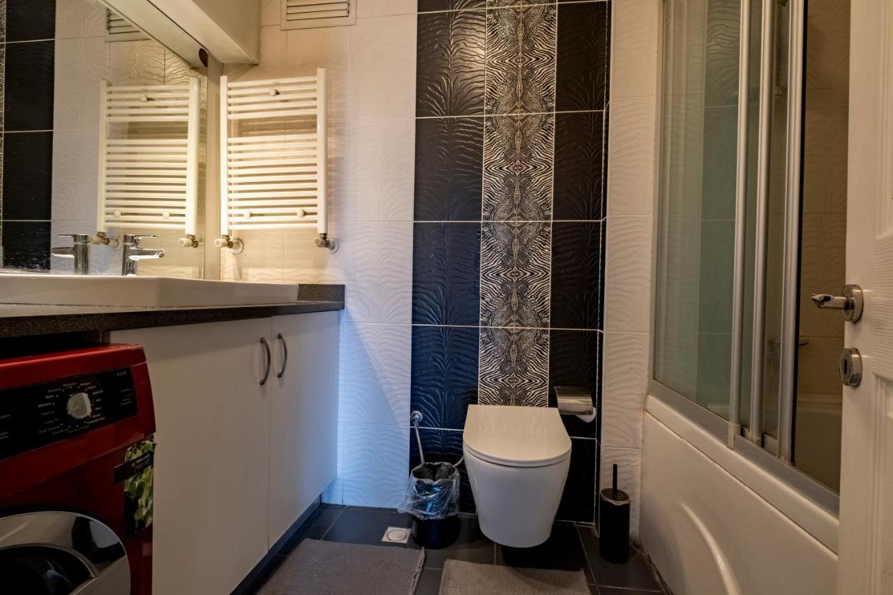 Stunning Duplex With Sea View * Istanbul