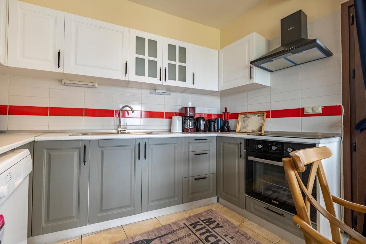 Stunning Duplex With Sea View * Istanbul