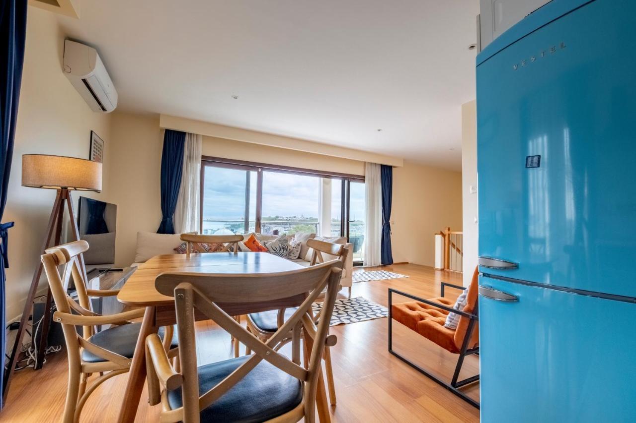 Stunning Duplex With Sea View Istanbul