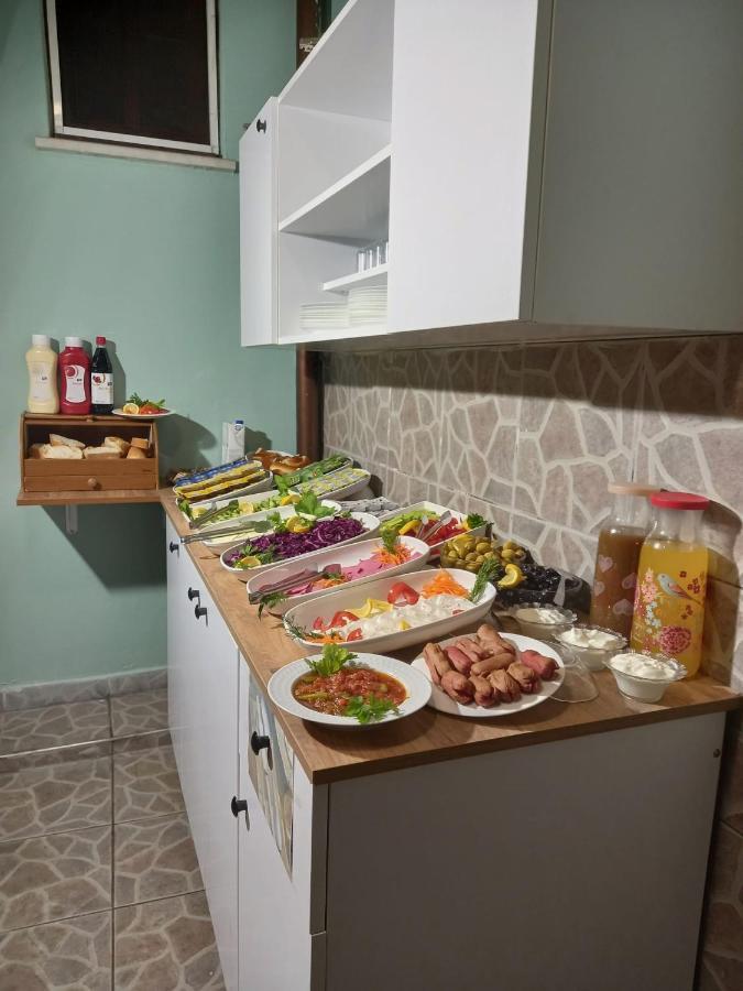Oda ve Kahvaltı Emirhan Hotel, Sultanahmet 3*