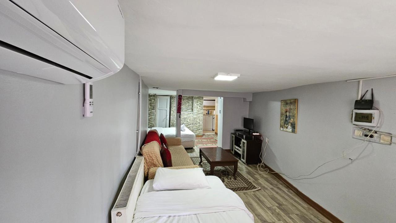 Taksim Suite-ll *