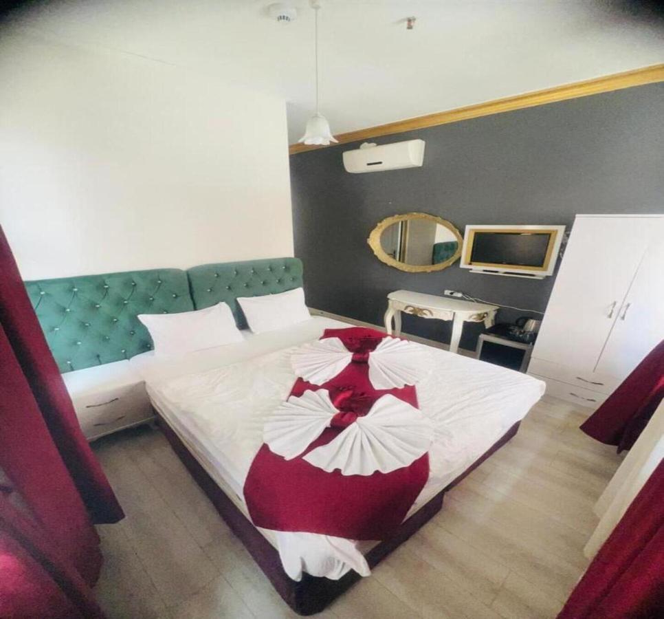 Old Family Hotel 2*