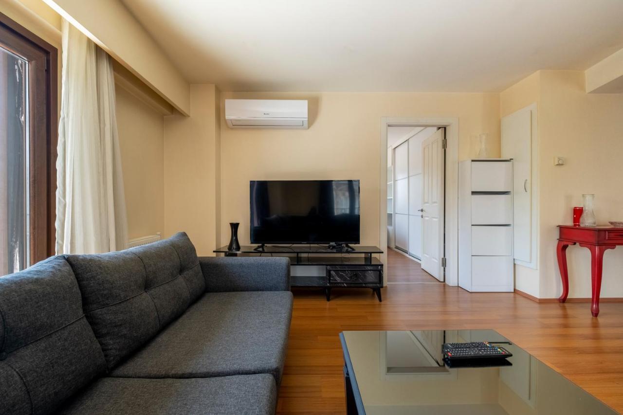Apartment One Bedroom With Sea View *