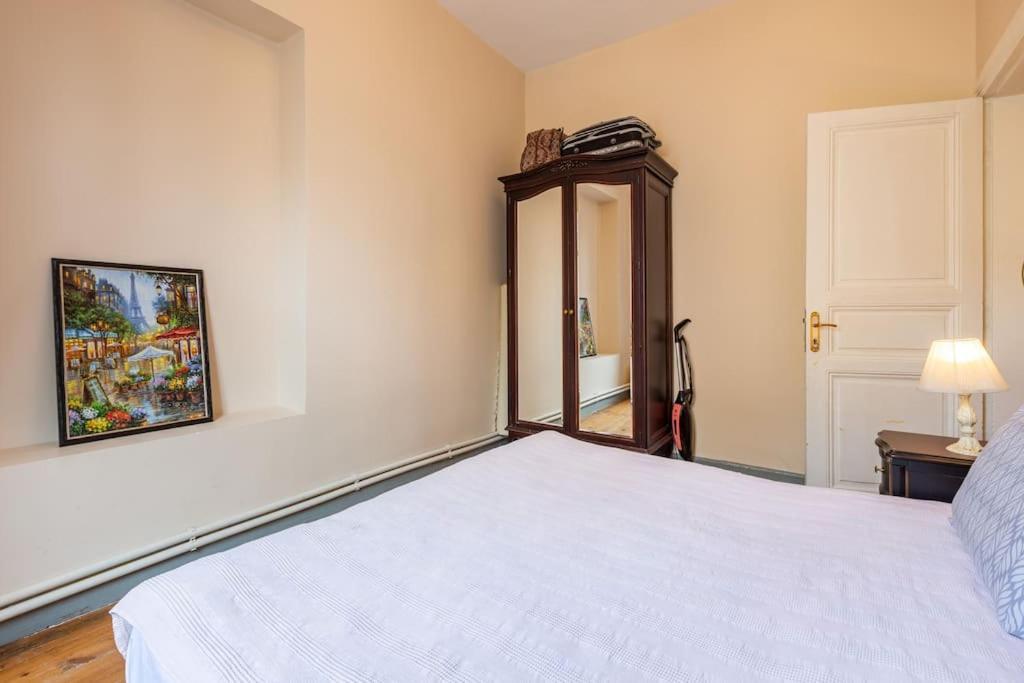 Historical, Comfy 2+1 Apartment *