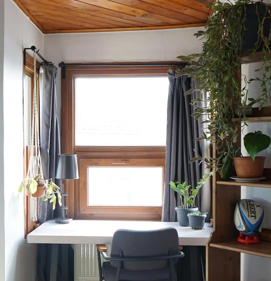 Cosy Roof Flat On 5th Floor With Bosphorus View Apartment *