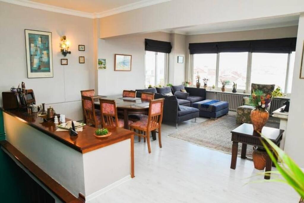 Apartment Wonder Homes- Spectacular View 6br, 2ba, Rooftop