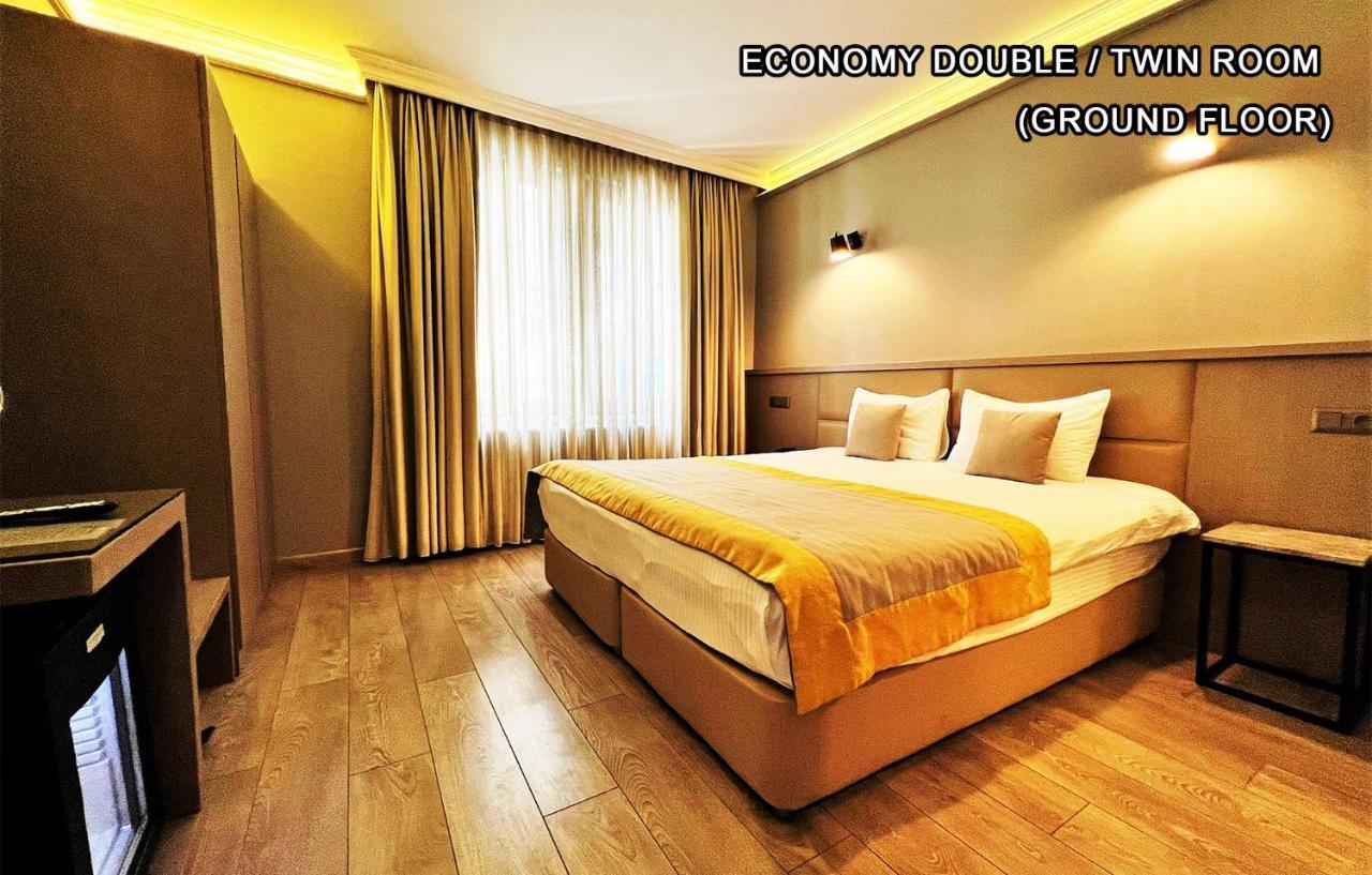 Seraglio & Hotel