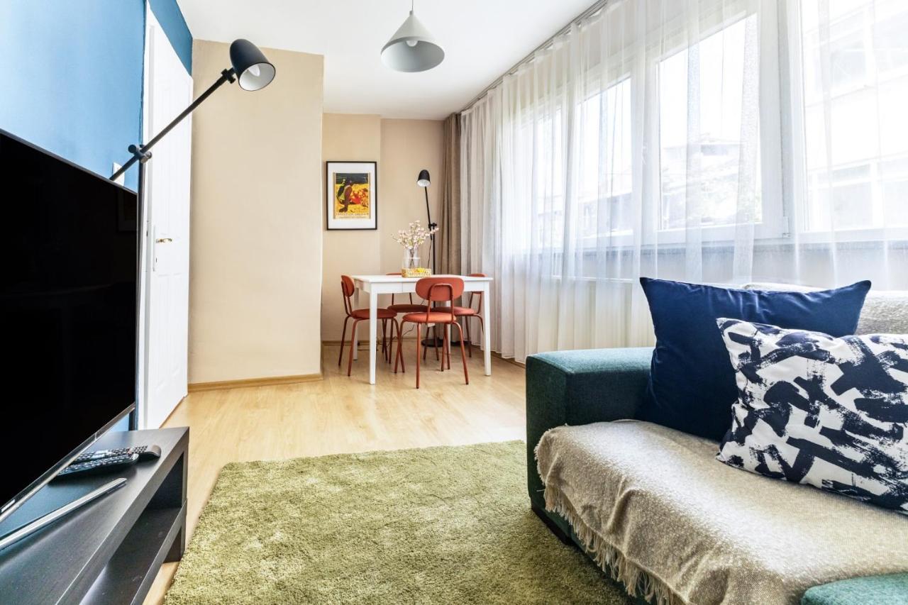 Minimalist Flat 5 Min To Taksim Square Istambul