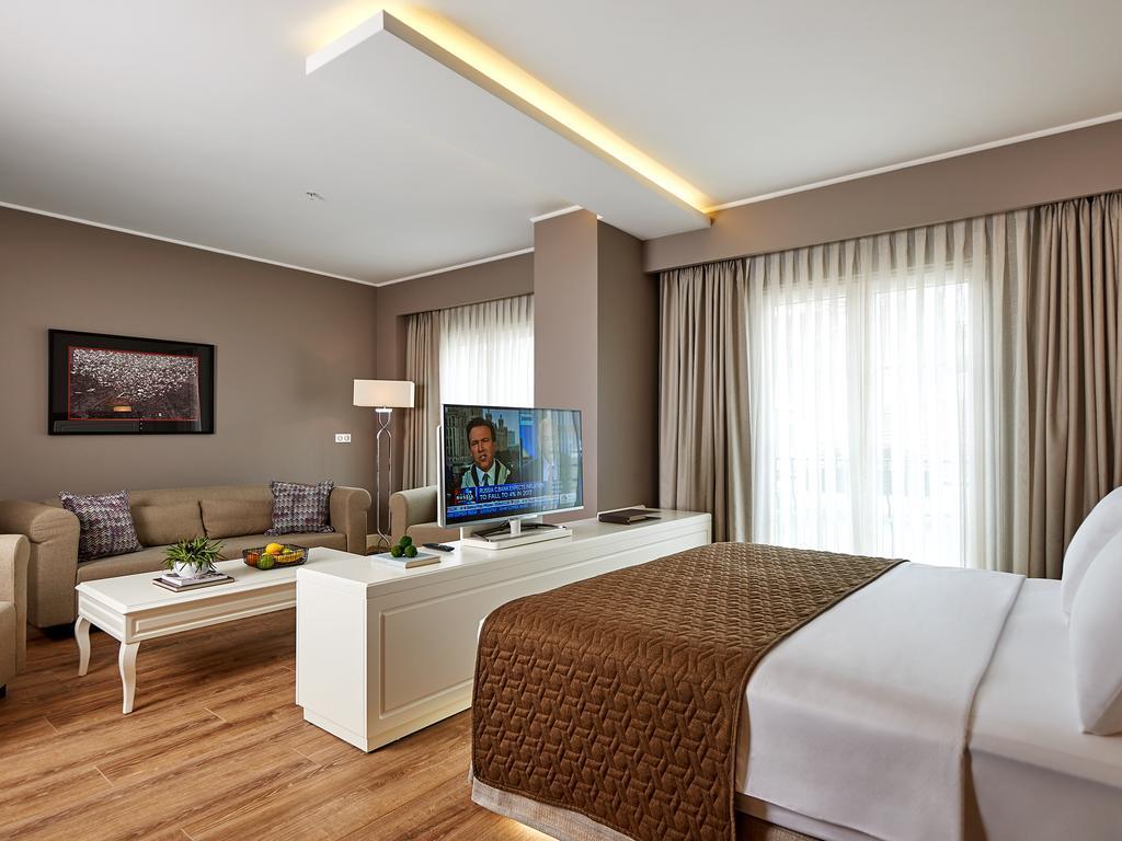 Renata Boutique Sisli Istanbul