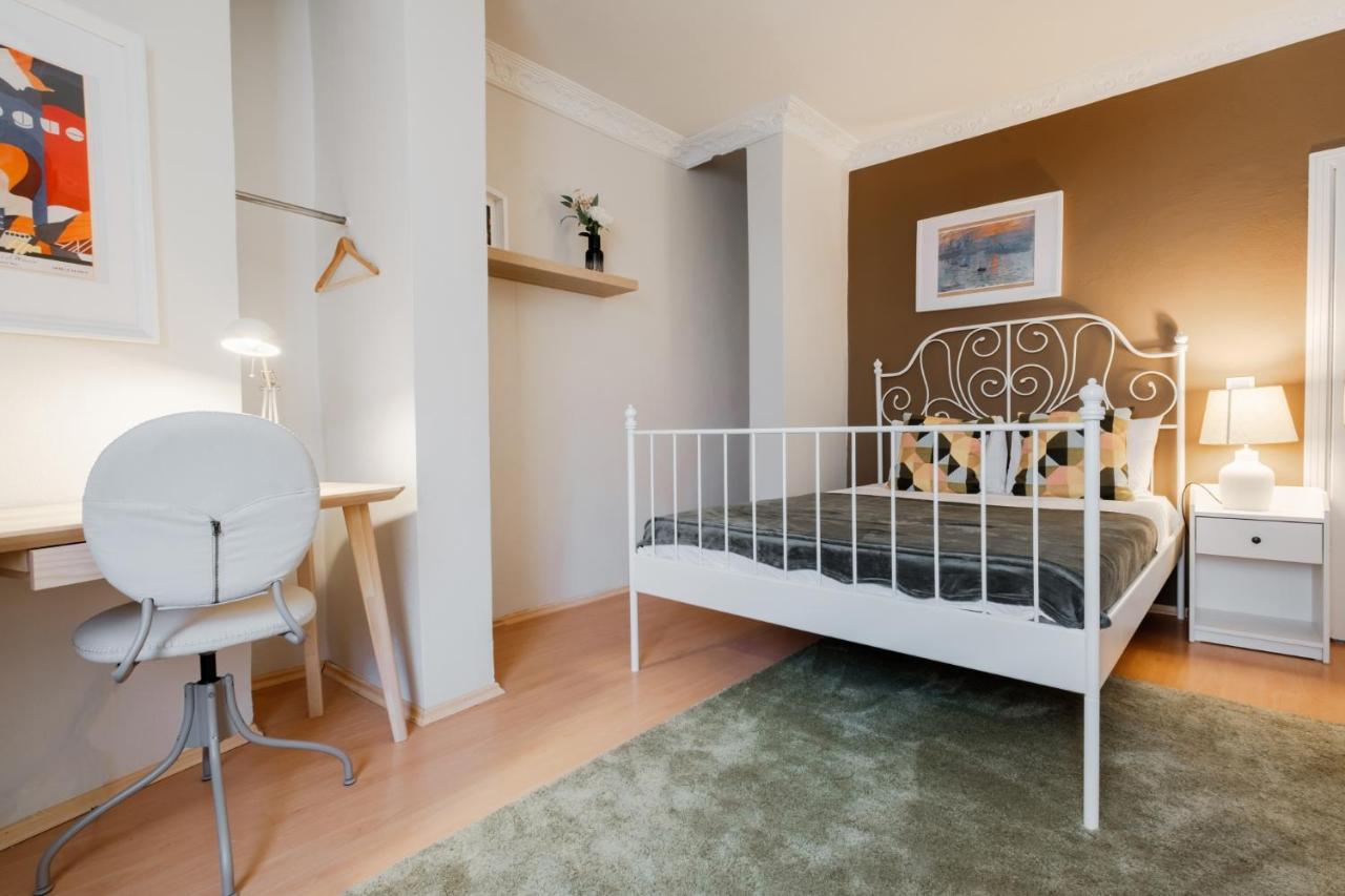 Cozy And Classy Flat Near Taksim Square In Beyoglu Apartment