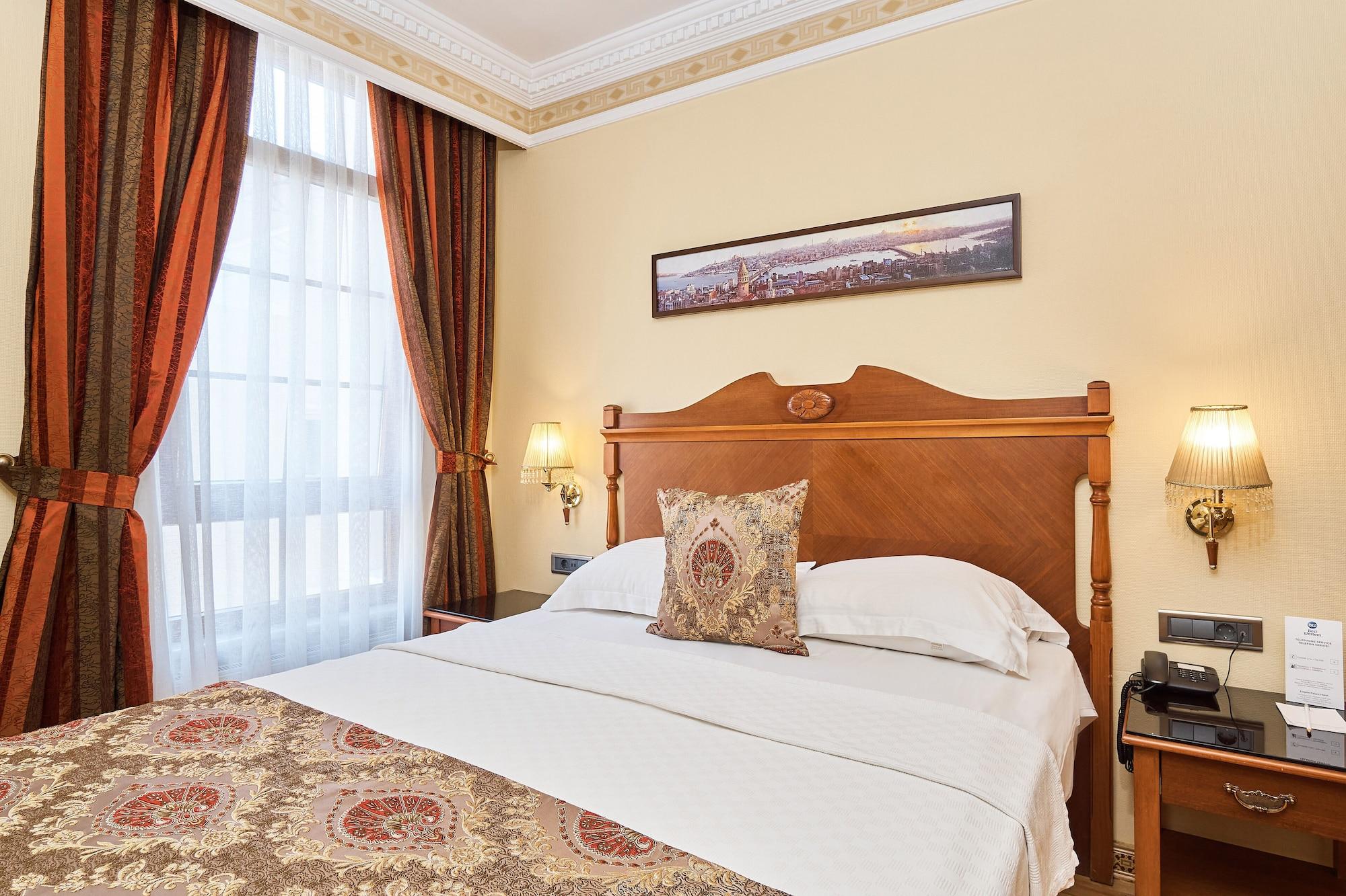 Hotel Western Empire Palace & 4*