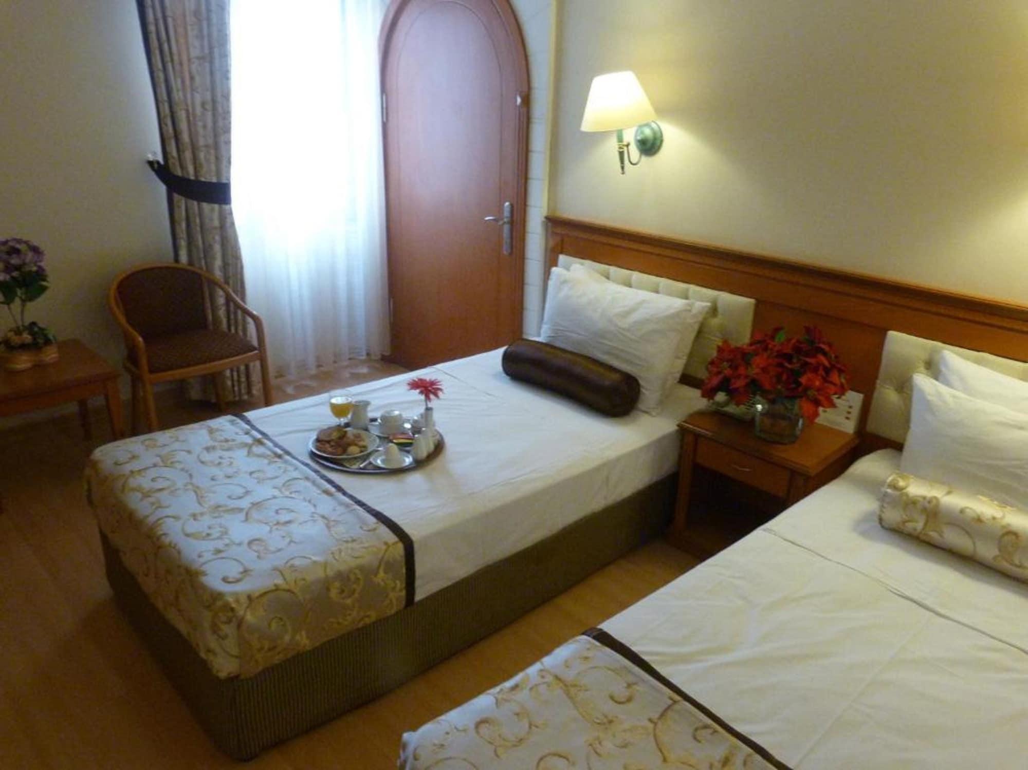Hotel Prestige Old