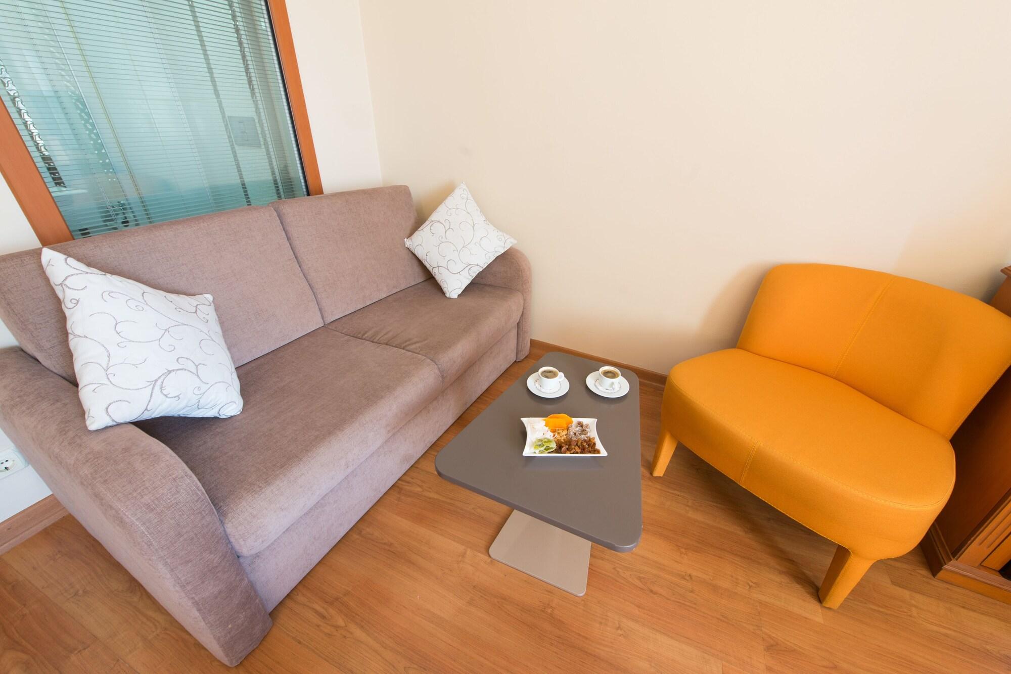 Prestige Old Hotel 3*
