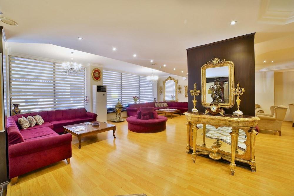 Otel Grand Ant
