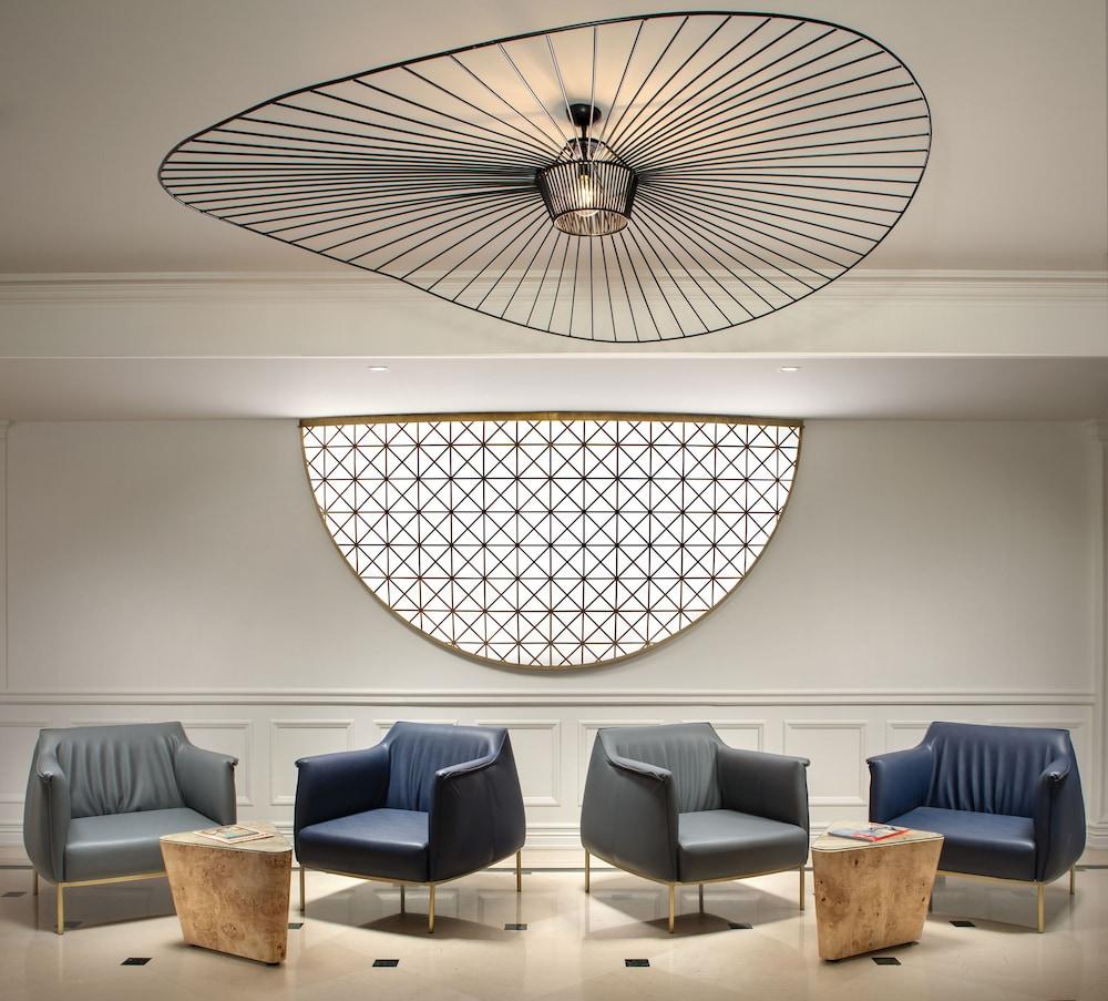Hotel Occidental Taksim
